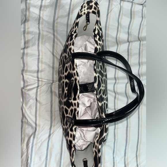 Kate Spade New York Moroccan Market Michelle Tote - Picture 16 of 16